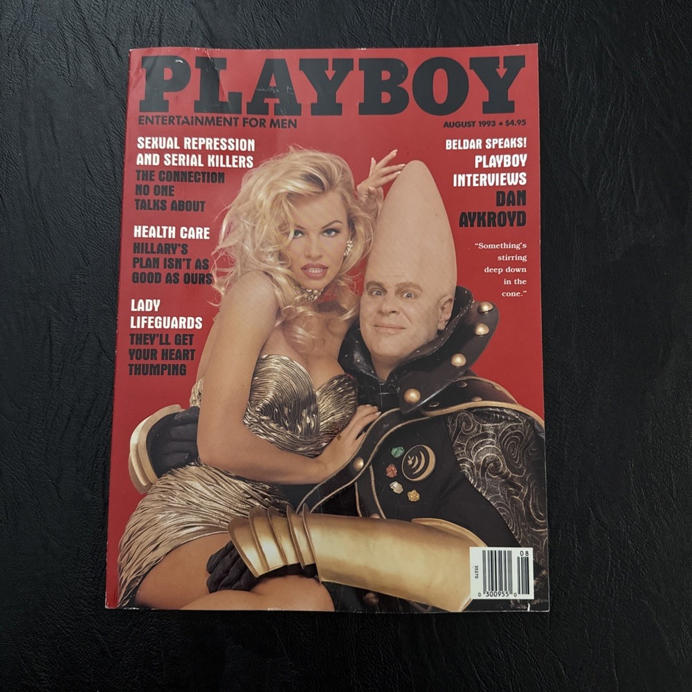 Vintage PLAYBOY Magazine August 1993 Pamela Anderson Dan Akroyd With Centerfold